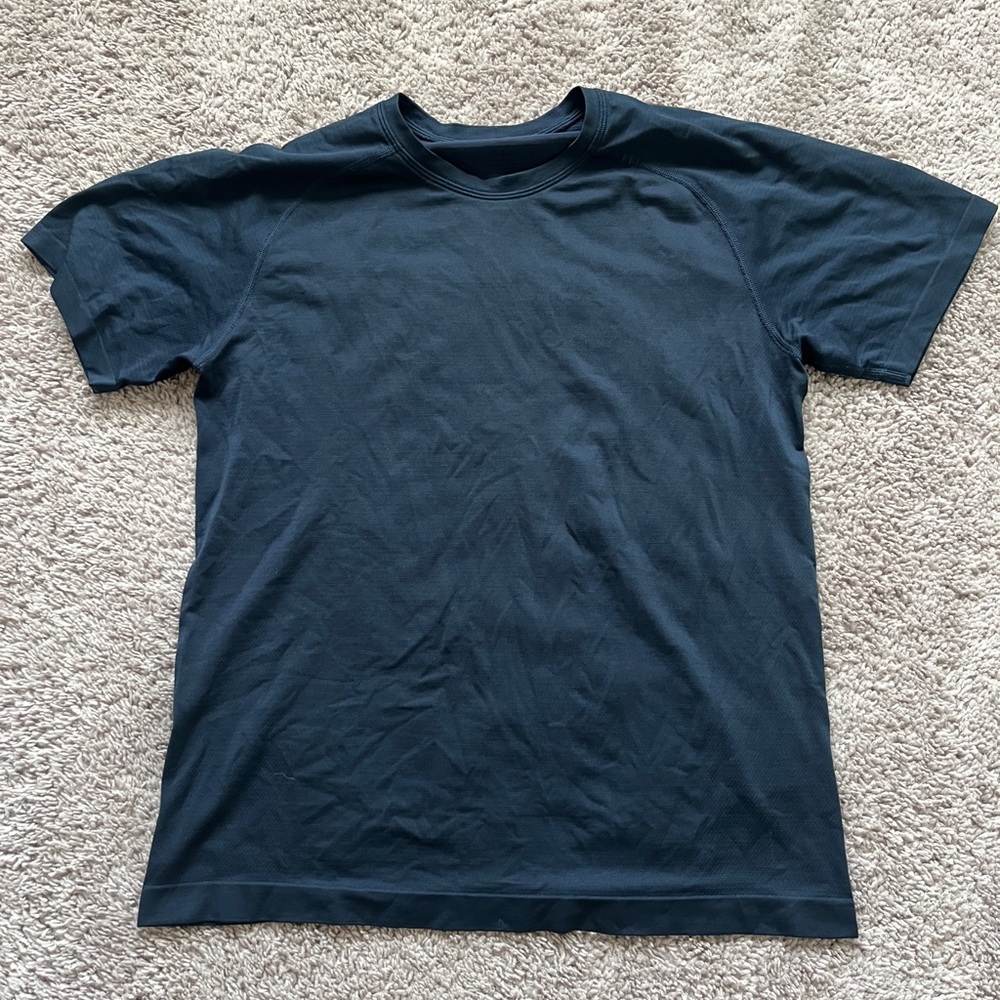 METAL VENT TECH lululemon Size M